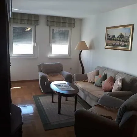 Apartmens Sv Simun Apartment